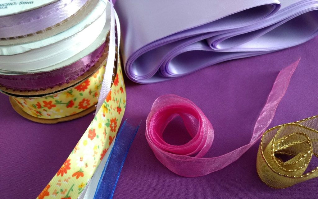Pink and yellow lace ribbons